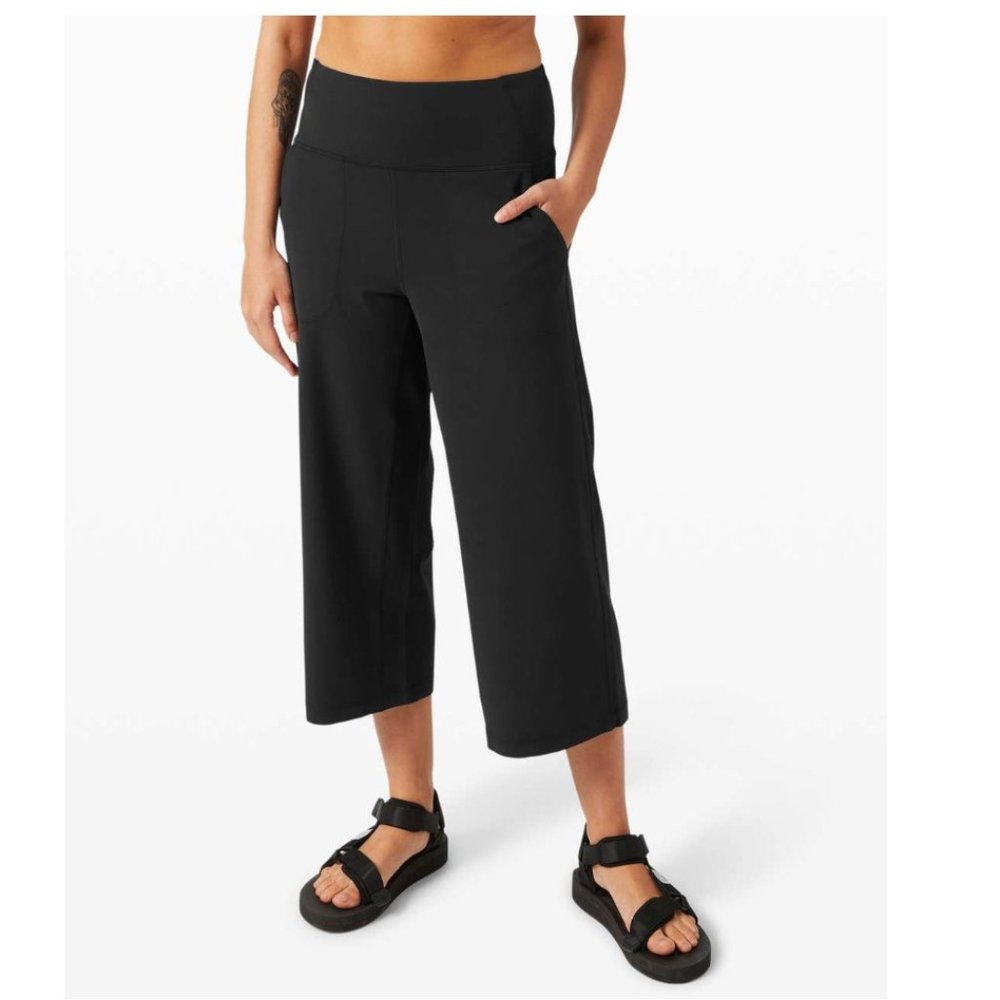 Lululemon Align Wide Leg Crop Black